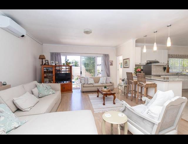 3 BEDROOM HOUSE FOR SALE IN PLUMSTEAD